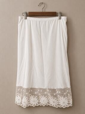 Vintage Jody California White Floral Lace Midi Skirt | Medium | Made in USA